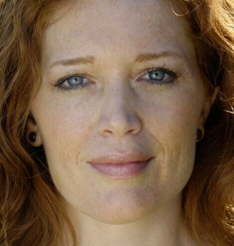 Headshot of Inner Insights Spiritual Guide & Psychic
